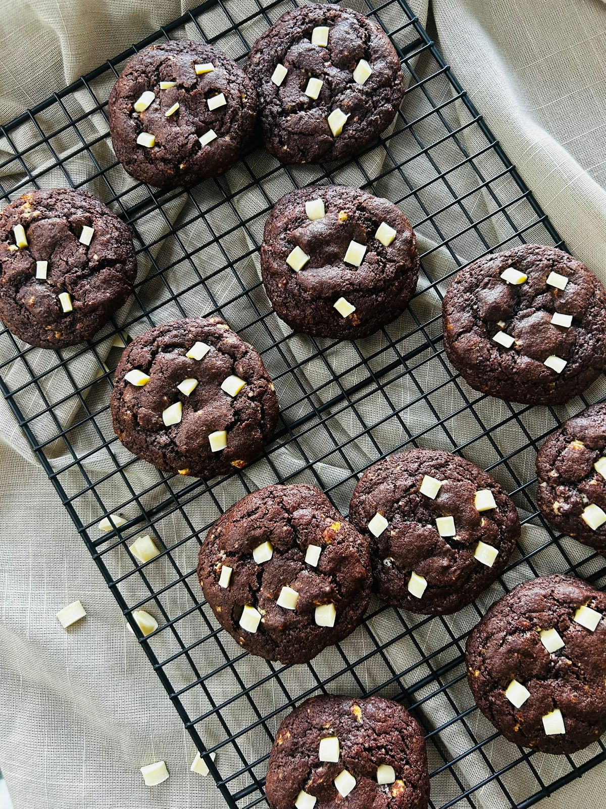 Cookies med hvid chokolade