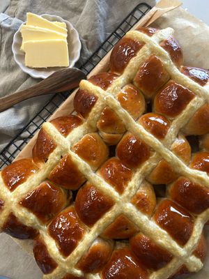 Hot Cross Buns