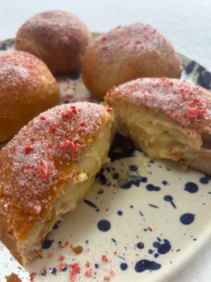Fastelavnsboller med konditorcreme
